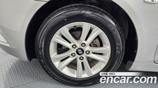 Hyundai YF Sonata Premier, 2010 все фото