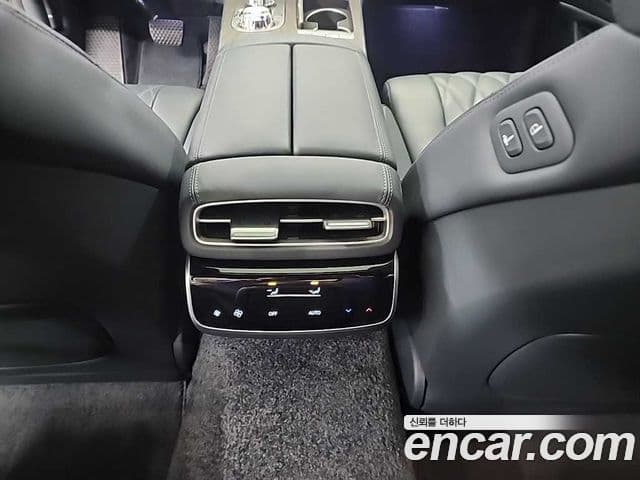 Genesis G80 (RG3) бензин 2.5 турбо AWD, 2025 13