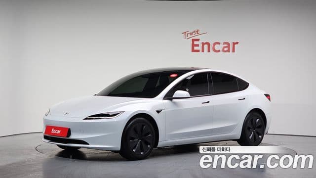 Tesla модель 3 Long Range AWD, 2025 1