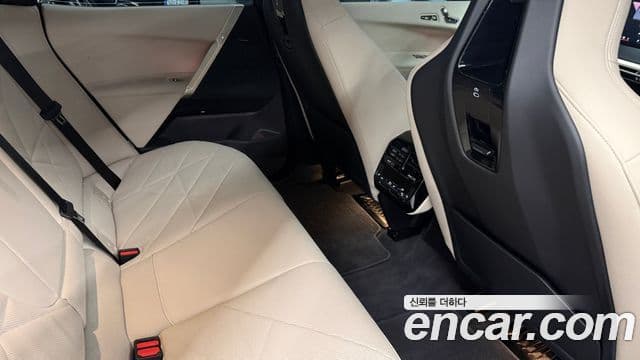 BMW iX xDrive50 Sport Special Edition, 2025 10