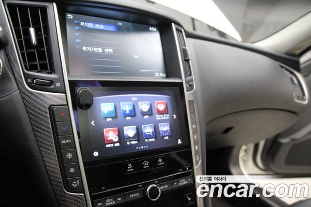 Infiniti Q50 Premium, 2015 17