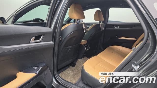 Kia K5 3세대 Prestige, 2021 18