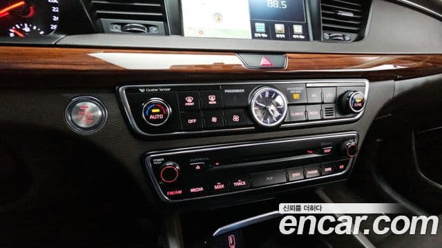 Kia All New K7 Special, 2016 15