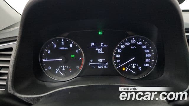 Hyundai Avante AD Style, 2016 8