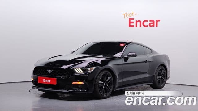 Ford Mustang купе, 2017 1