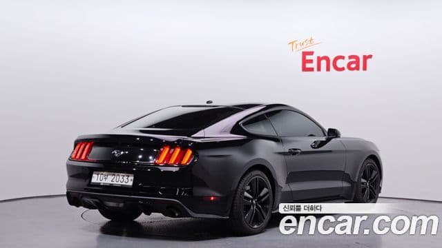 Ford Mustang купе, 2017 2