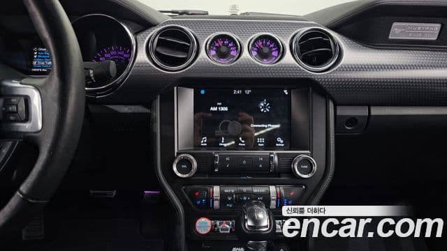 Ford Mustang купе, 2017 14