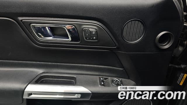 Ford Mustang купе, 2017 17