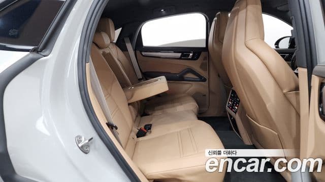 Porsche Cayenne (PO536) 3.0 купе Platinum Edition, 2022 12