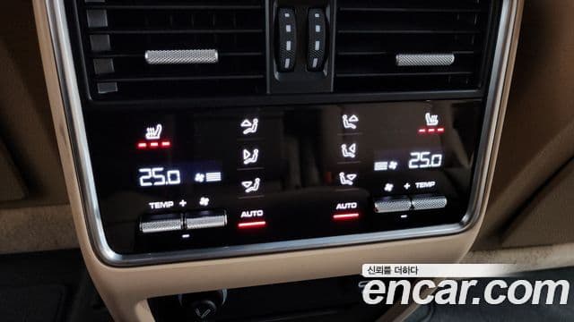 Porsche Cayenne (PO536) 3.0 купе Platinum Edition, 2022 18