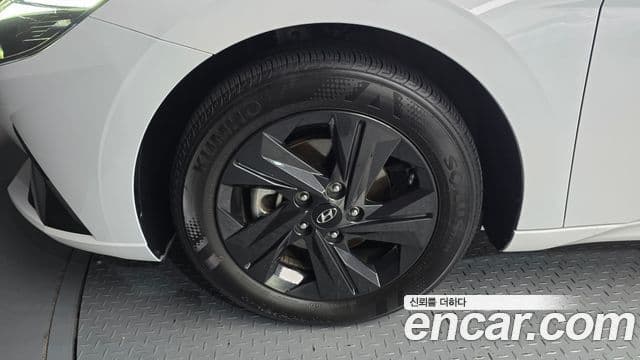 Hyundai Avante (CN7) Modern, 2023 все фото