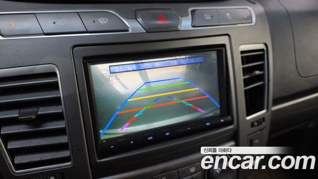 KG모빌리티(SsangYong) Korando 투리스모 2WD LT 11인승, 2014 16