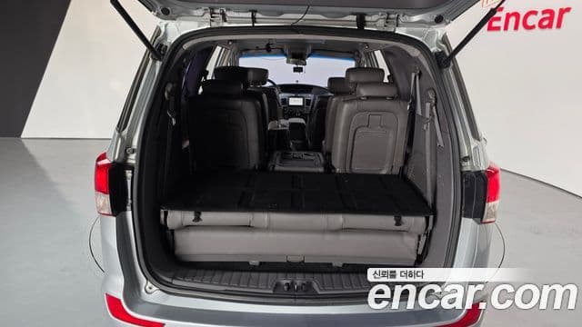 KG모빌리티(SsangYong) Korando 투리스모 2WD LT 11인승, 2014 20