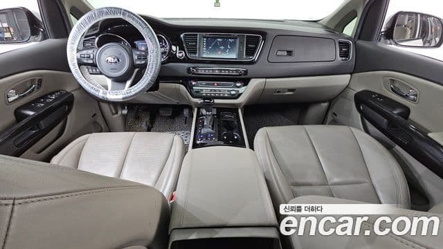 Kia All New Carnival President, 2016 7