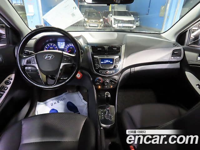 Hyundai Accent(новый кузов / новое поколение) Modern, 2016 все фото