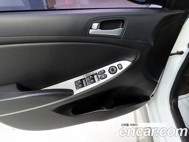 Hyundai Accent(новый кузов / новое поколение) Modern, 2016 14