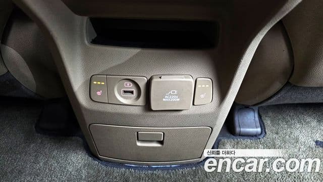 Kia All New Carnival Prestige, 2017 18