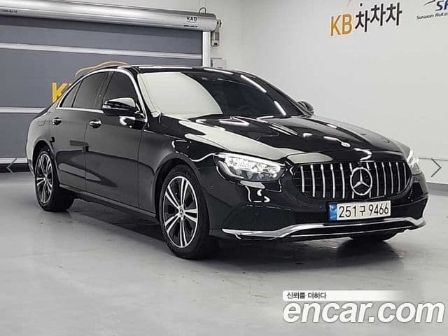 Mercedes-Benz E-класс W213 Avantgarde, 2022 4