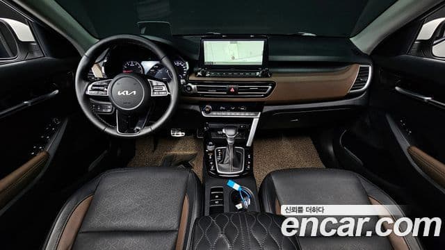 Kia Seltos Signature, 2023 7