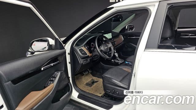 Kia Seltos Signature, 2023 11