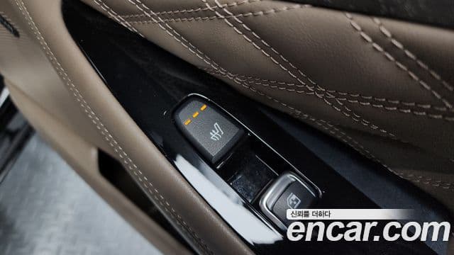 Kia K8 гибрид Signature, 2023 18