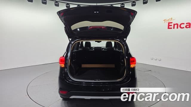 Kia The / новый New Carens Prestige, 2017 20