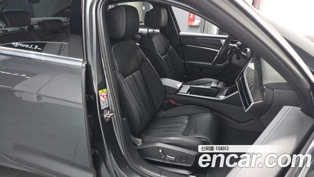 Audi A6 (C8) Premium, 2022 10