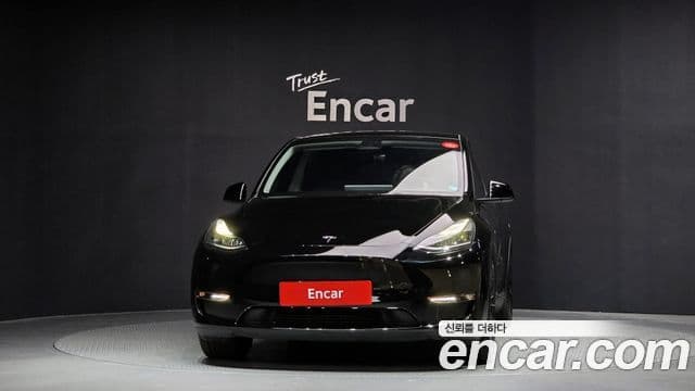 Tesla модель Y Long Range AWD, 2023 3