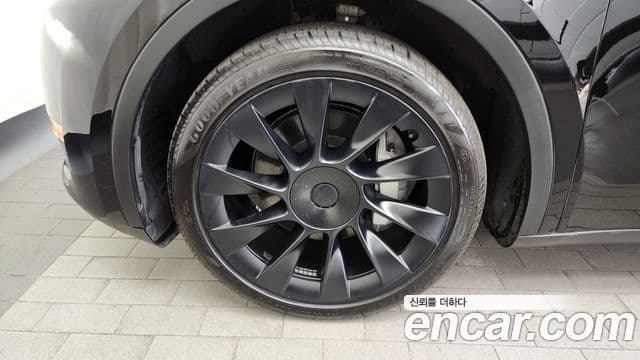 Tesla модель Y Long Range AWD, 2023 все фото