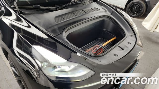 Tesla модель Y Long Range AWD, 2023 6