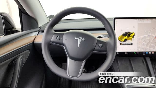 Tesla модель Y Long Range AWD, 2023 13