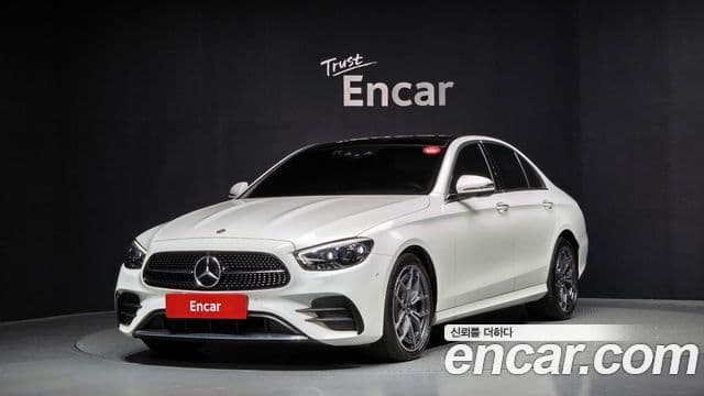 Mercedes-Benz E-класс W213 AMG Line, 2023 1