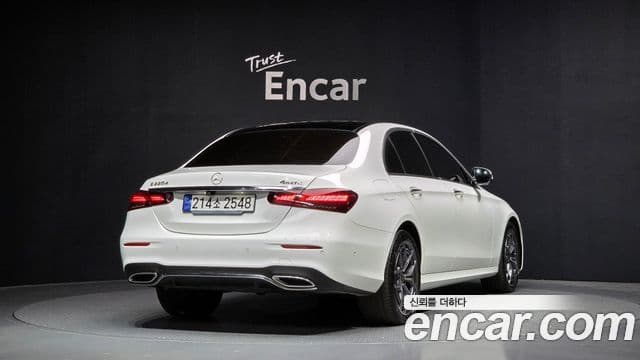 Mercedes-Benz E-класс W213 AMG Line, 2023 2