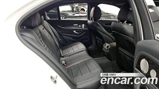 Mercedes-Benz E-класс W213 AMG Line, 2023 12