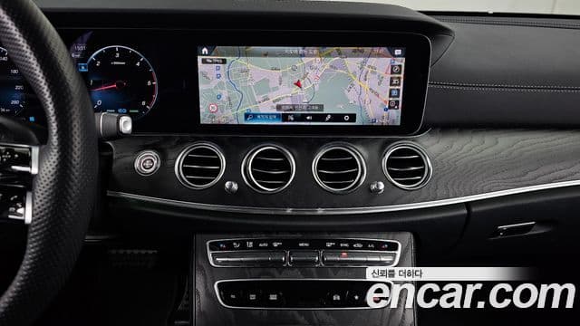 Mercedes-Benz E-класс W213 AMG Line, 2023 14