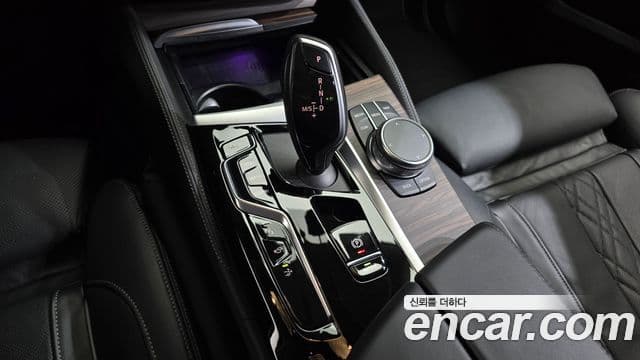 BMW 6시리즈 GT (G32) Luxury, 2024 9