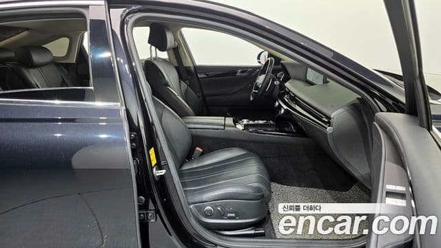 Genesis G80 (RG3), 2021 11