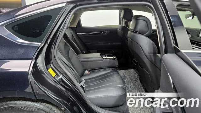 Genesis G80 (RG3), 2021 12