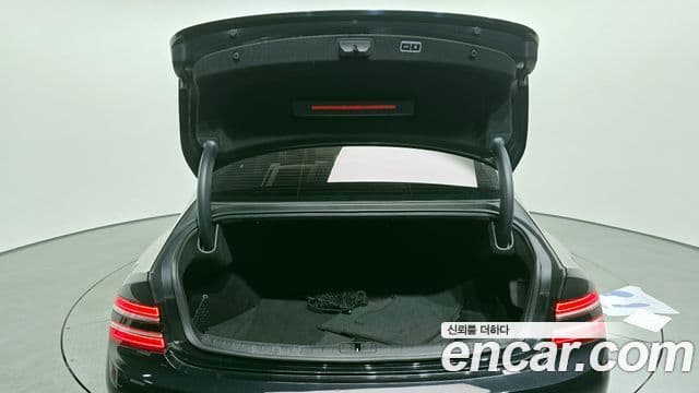 Genesis G80 (RG3), 2021 20