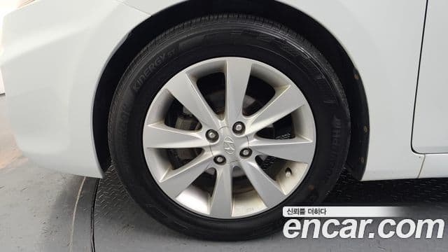 Hyundai Accent(новый кузов / новое поколение) 1.6 GDI top, 2013 все фото