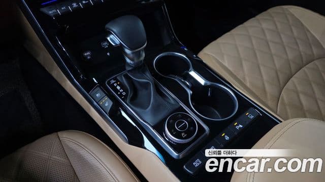 Kia Mohave The / новый Master Masters, 2021 9