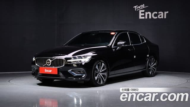 Volvo S60 3세대 B5 Ultimate Bright, 2023 1