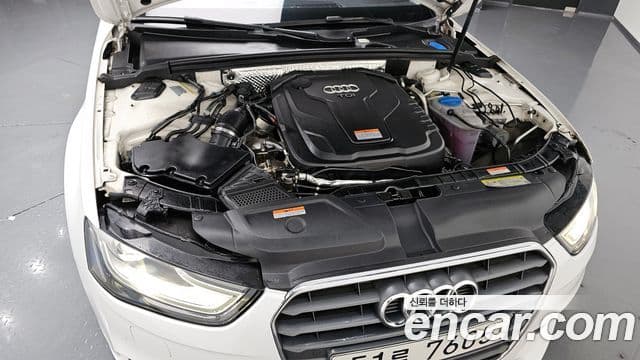 Audi New A4 B8, 2015 6