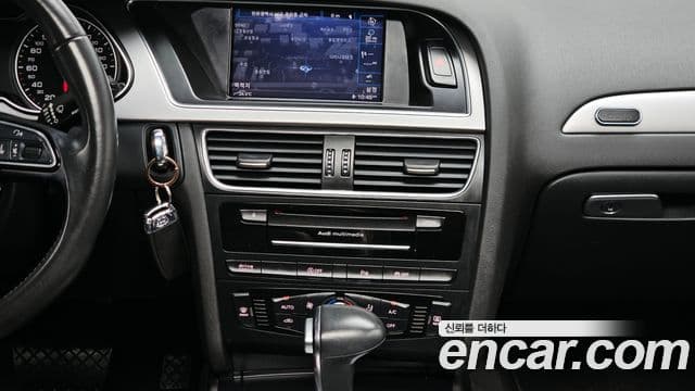 Audi New A4 B8, 2015 14