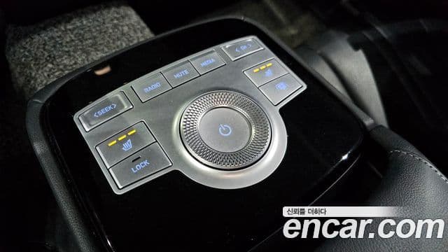 Genesis G80 (RG3) бензин 2.5 турбо AWD, 2021 18