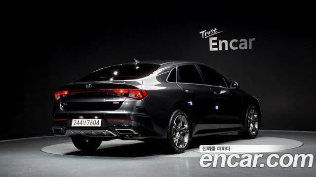 Kia K5 3세대 Prestige, 2021 2