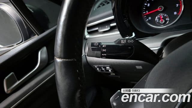 Kia K5 3세대 Prestige, 2021 8