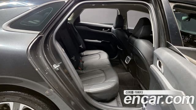 Kia K5 3세대 Prestige, 2021 18