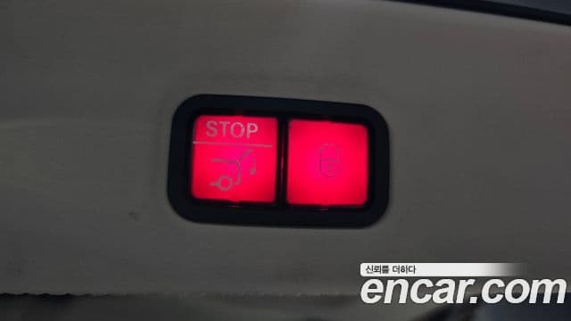 Mercedes-Benz GLS-класс X167 Maybach GLS600 4MATIC MANUFAKTUR, 2023 20