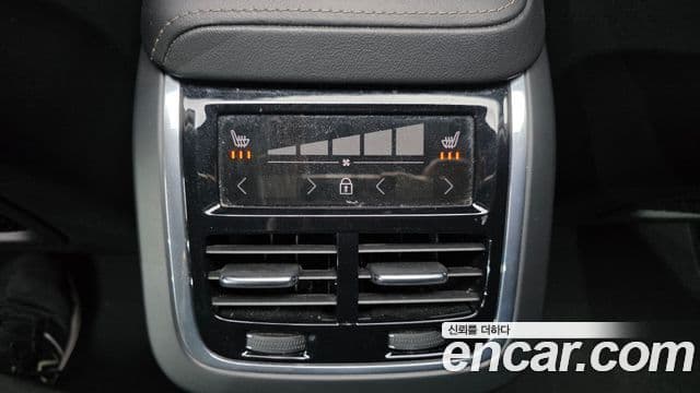 Volvo XC60 2세대 B6 R-Design, 2022 18